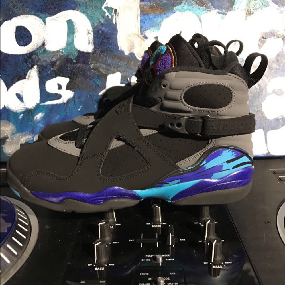 Jordan 8 aqua