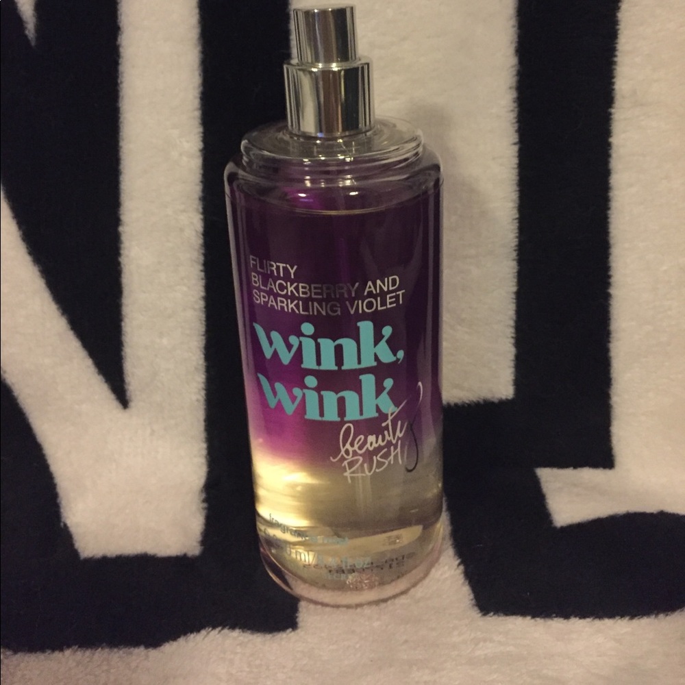 Victoria's Secret Wink, Wink Mist