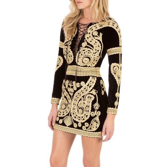 ❤️MAKE OFFER❤️🆕FOR LOVE & LEMONS-PARIS MINI DRESS - Picture 2 of 6