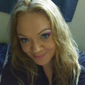 Meet your Posher, Janelle