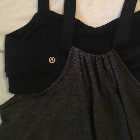 Lululemon top size 6 - Picture 3 of 6