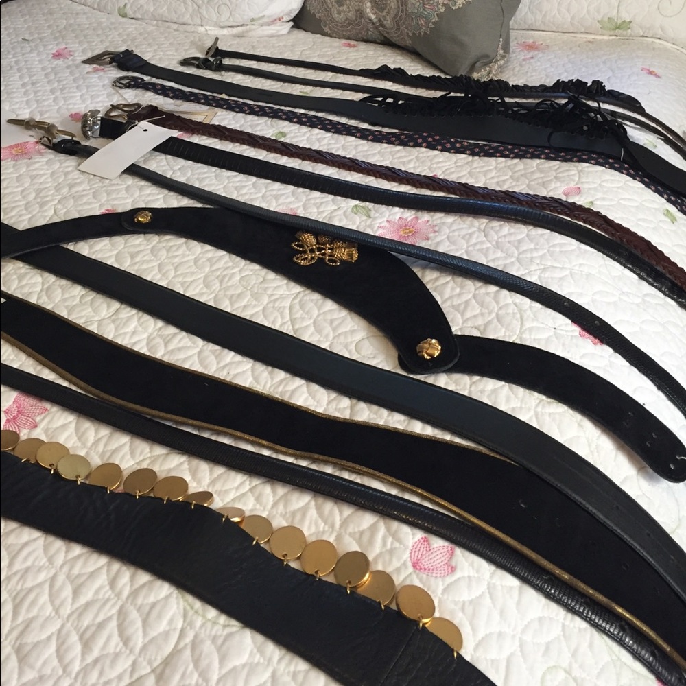 Lot of 12 belts. Sold!