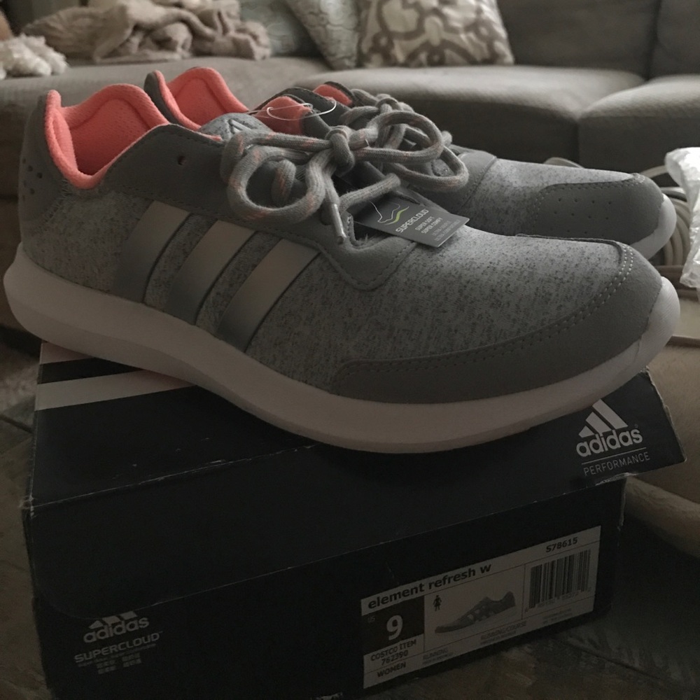 Adidas Women's Element Refresh running shoe