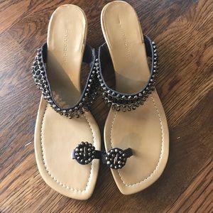 8.5 jeweled sandals