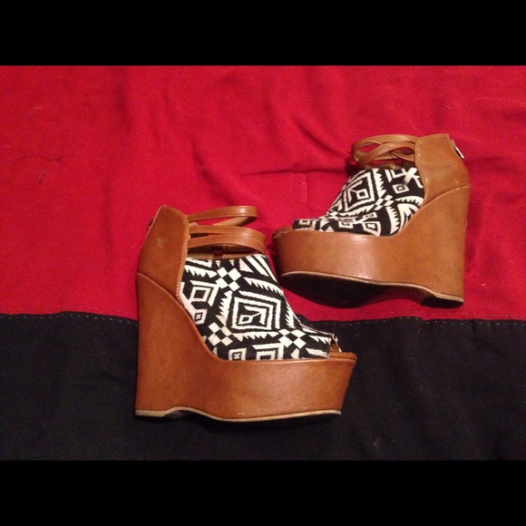Wedges - Picture 1 of 1