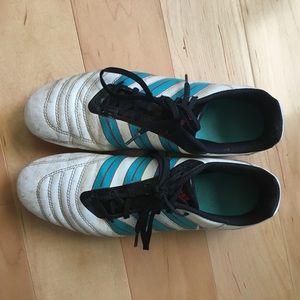 Adidas Predator Soccer Cleats (USED)