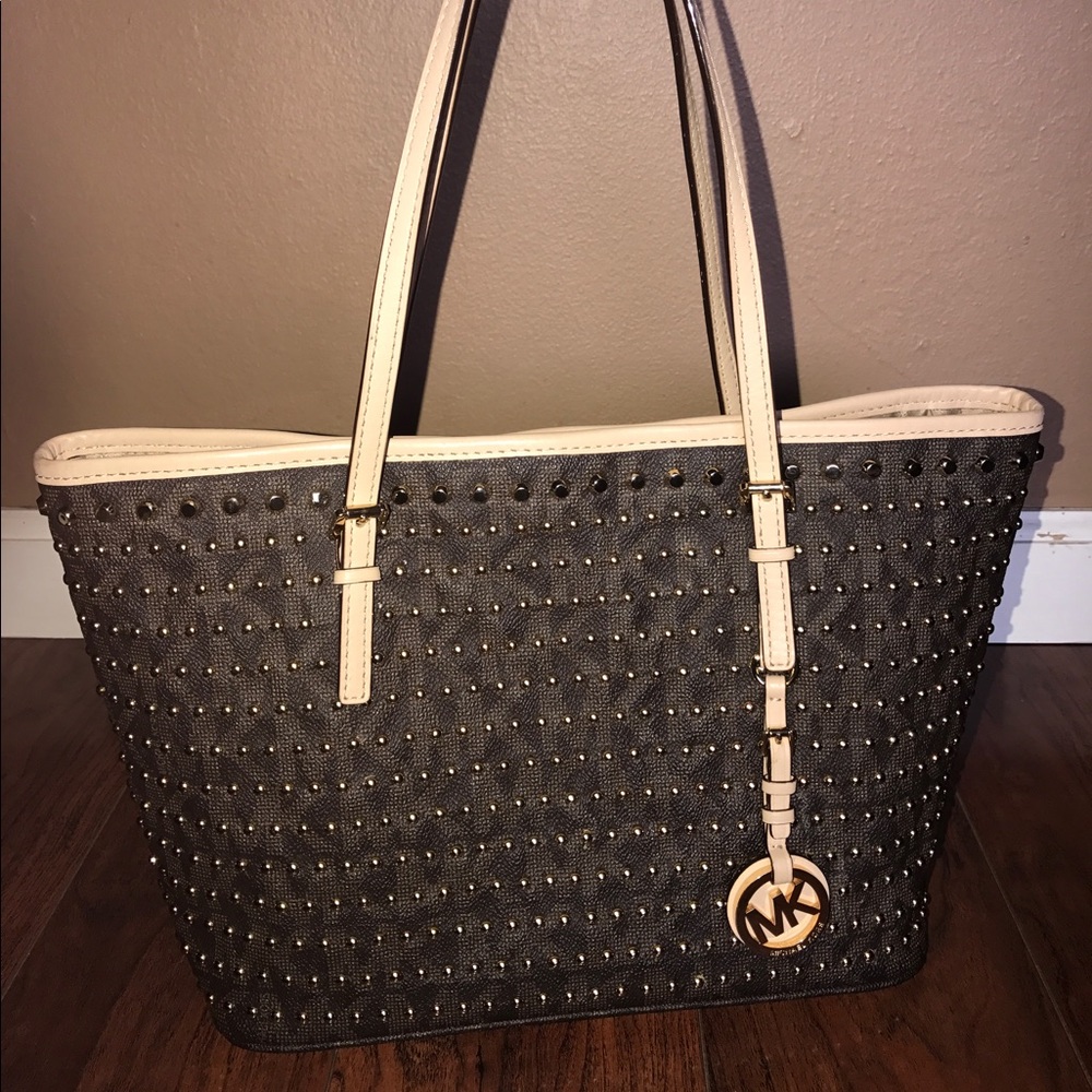 Michael Kors purse