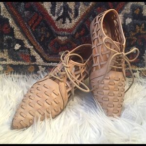 NWT Matisse COCONUTS Pointed Toe Loafer Flats