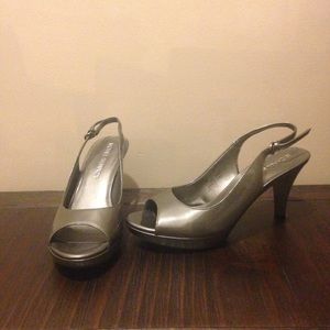 Michael Shannon Pewter/Silver Peep Toe Heels