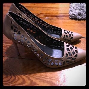 Gorgeous Charles David laser cut heels