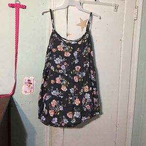 Nwt size 4 torrid top