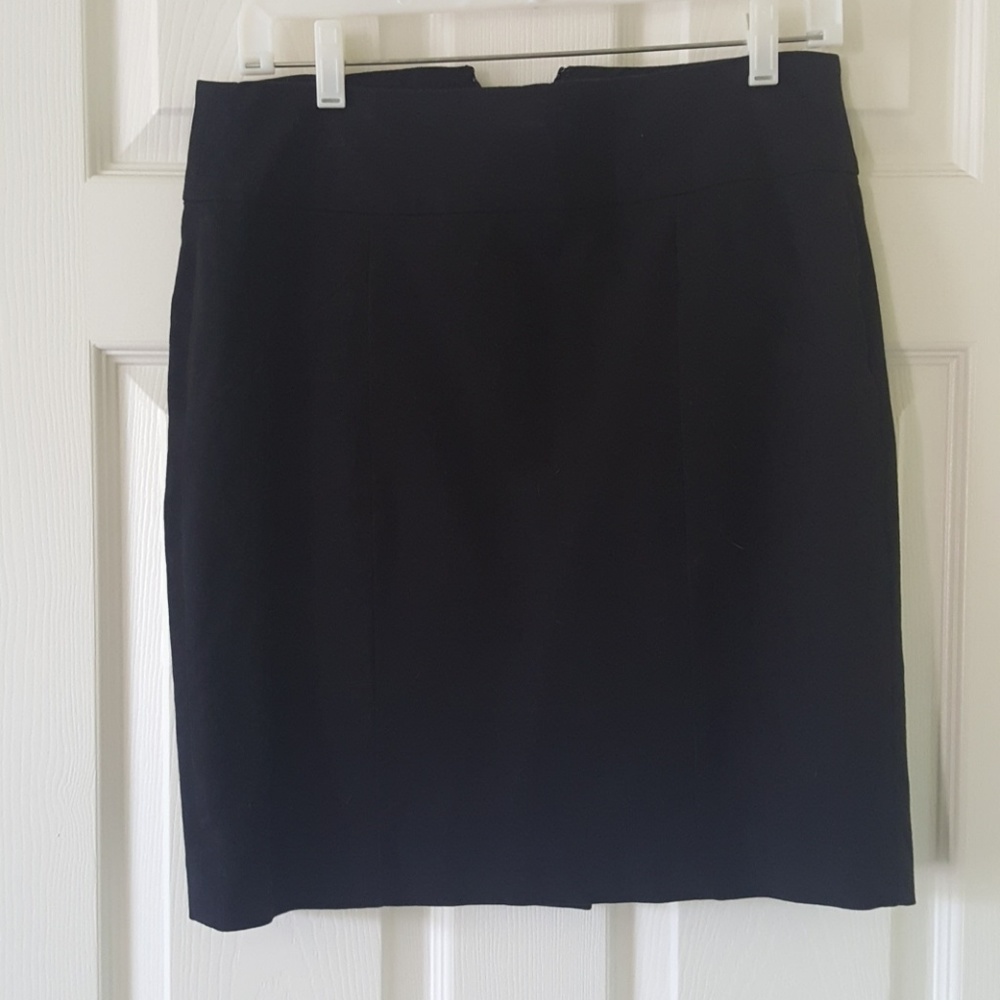 BLACK SKIRT BANANA REPUBLIC