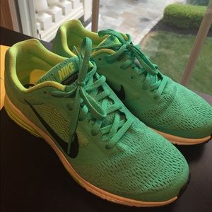 Nike Zoomfly 2 Running Shoes