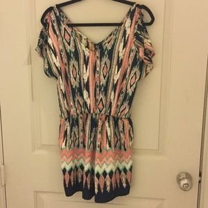 Soprano Cold Shoulder Ikat Romper Sz M
