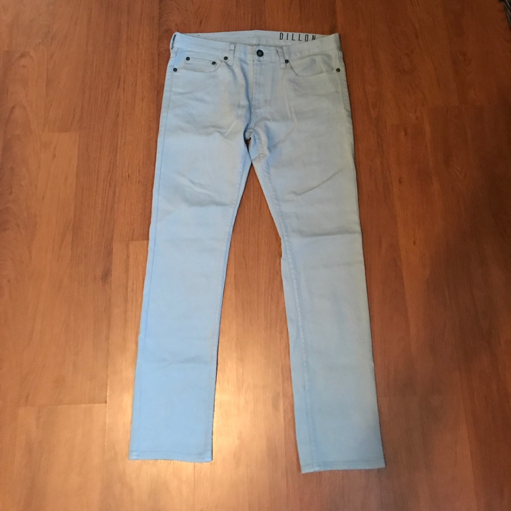 Bullhead size 32 Dillon