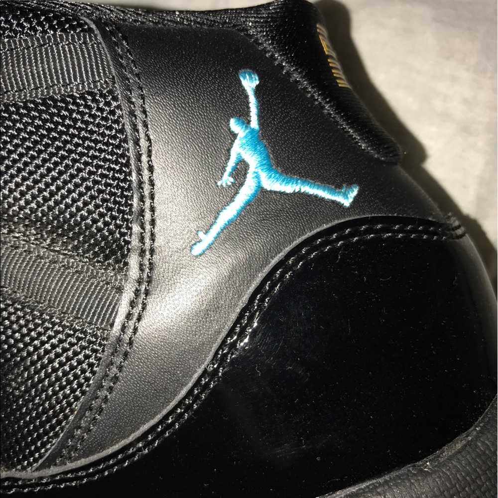 Authentic. - image 4