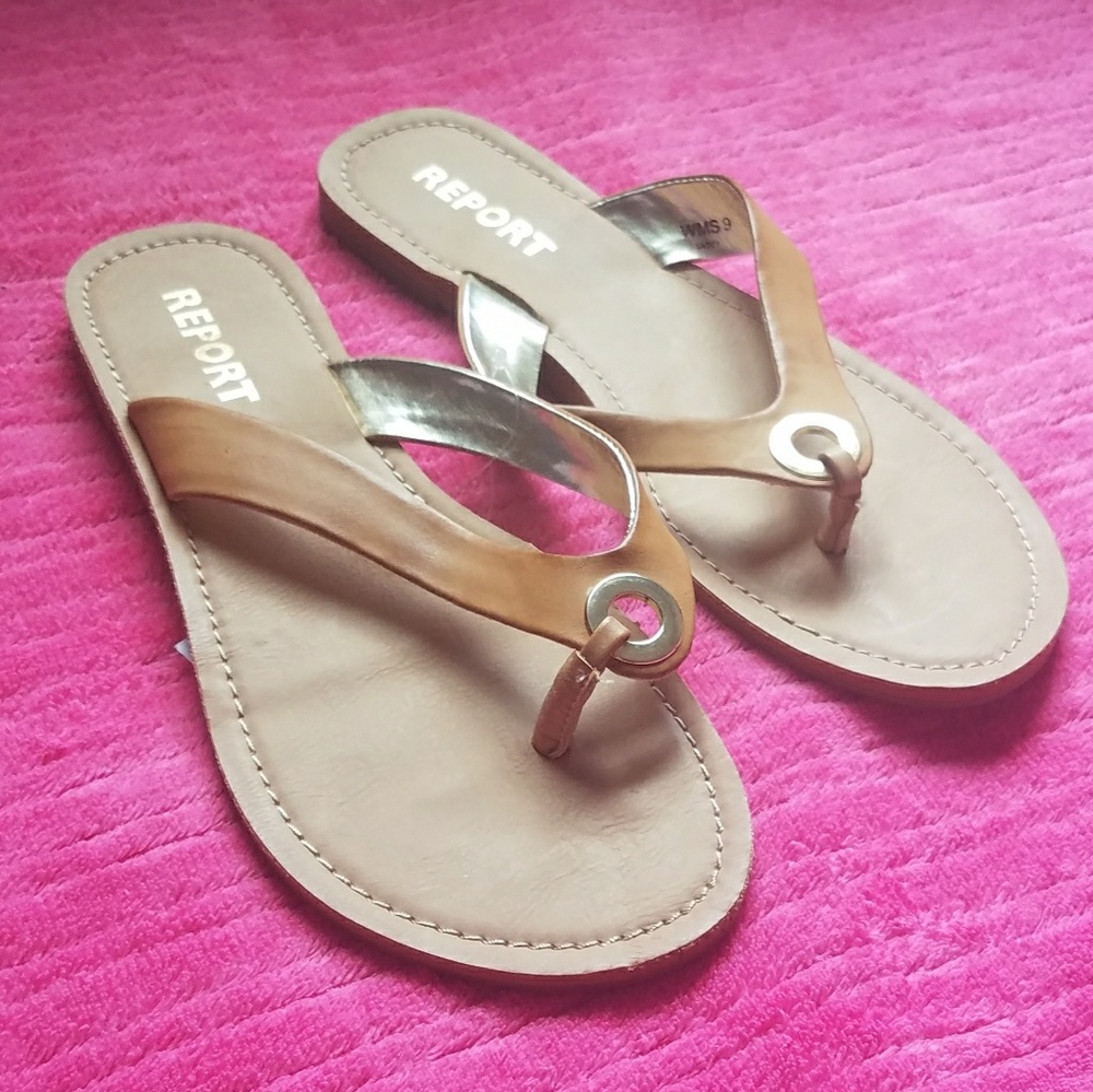 NWOT Sadey Report Sandals