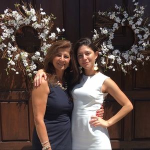 Meet your Posher, Dee