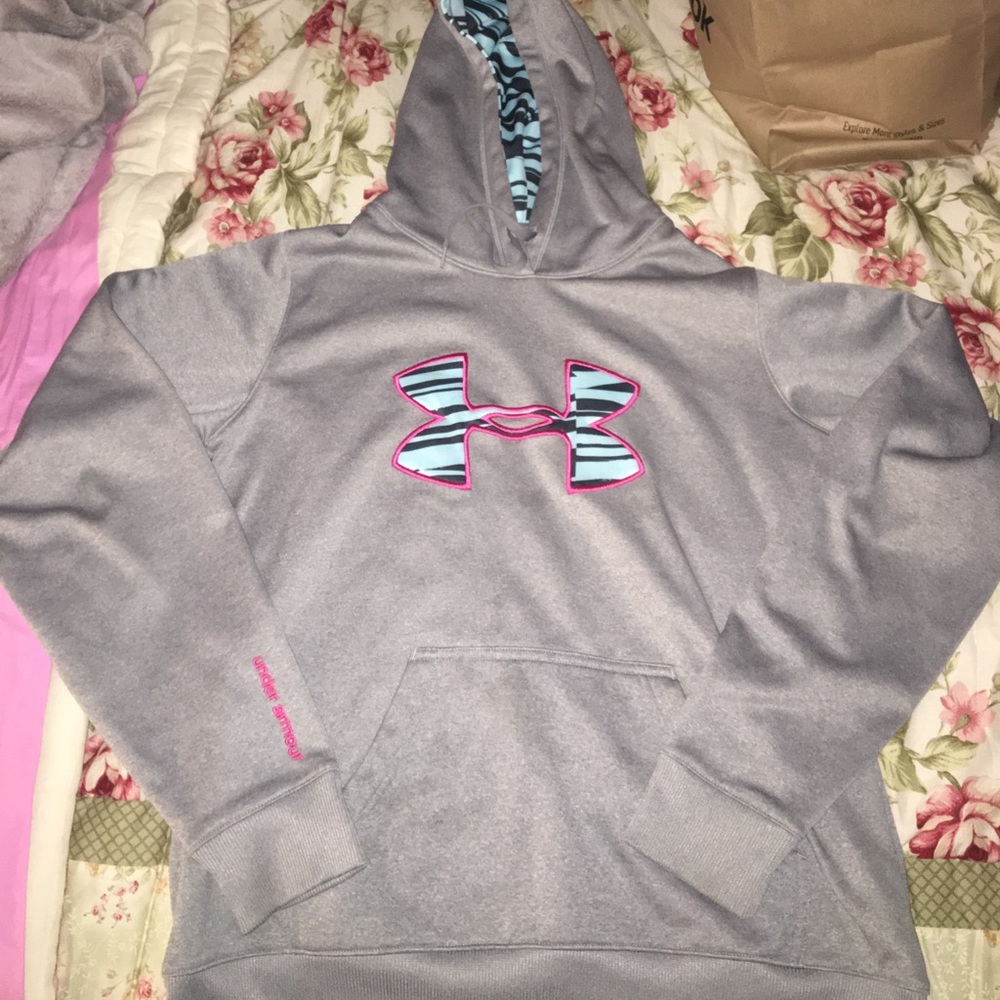 Under Armour sweatshirt!!!
