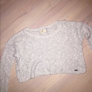 hollister crop top long sleeve