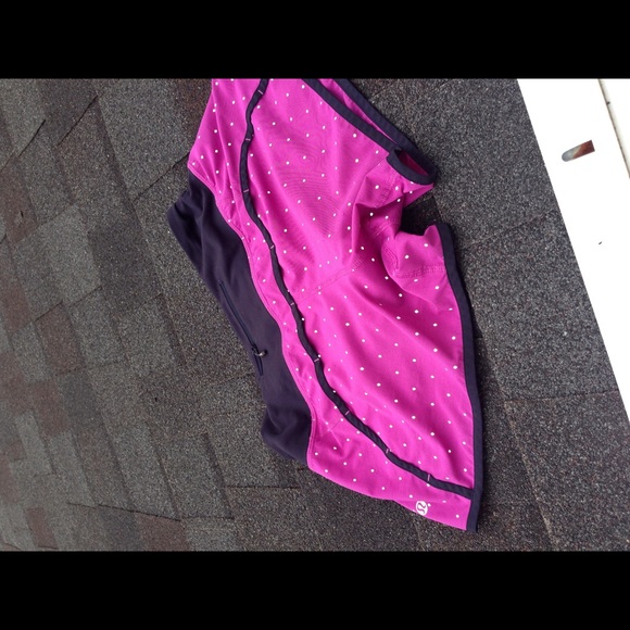 Lululemon shorts - Picture 2 of 3