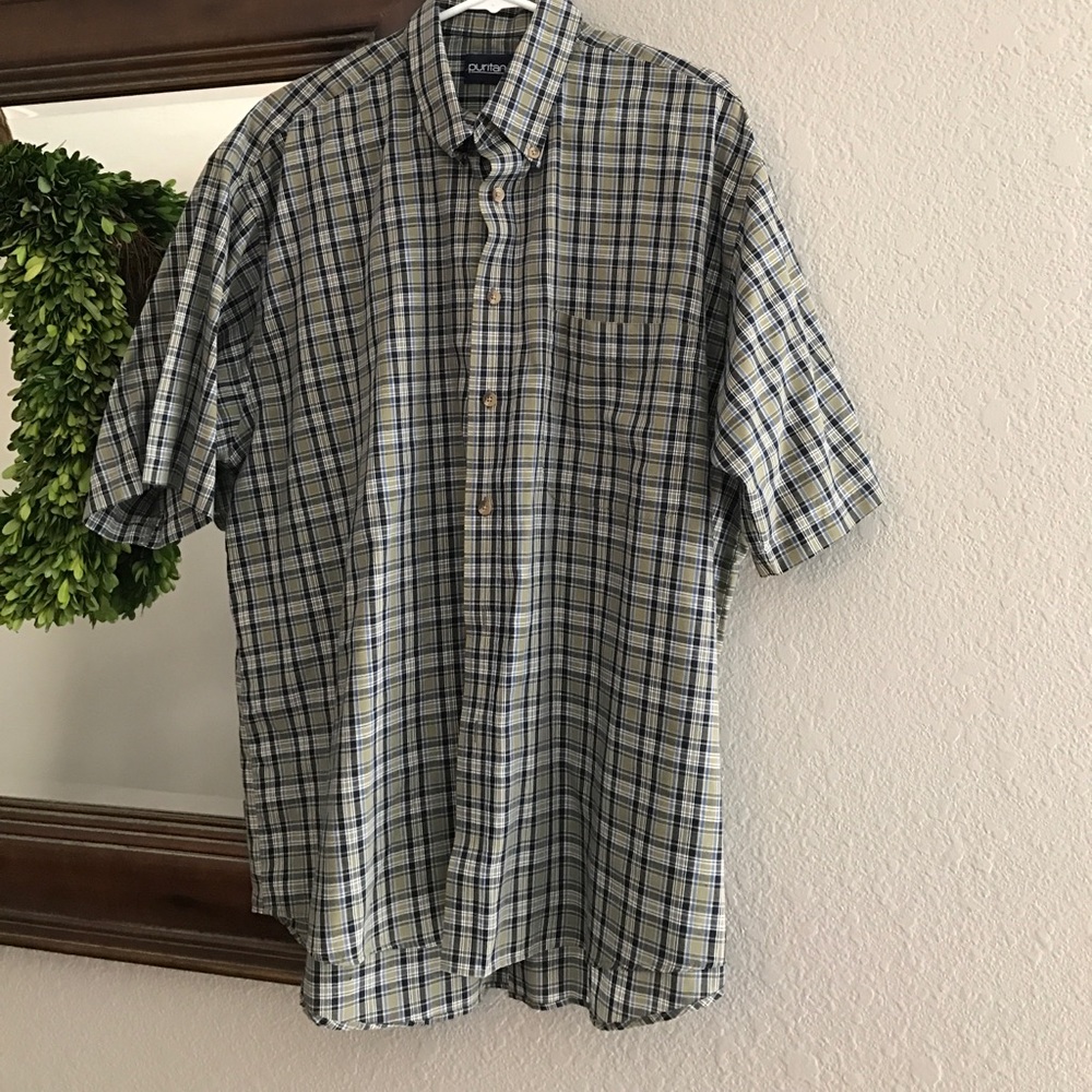 Like New Men's Button Up Dress Shirt