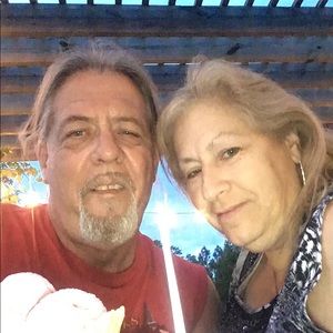 Meet your Posher, Ina