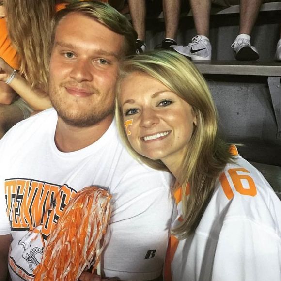 Meet your Posher, Erin - Picture 1 of 1