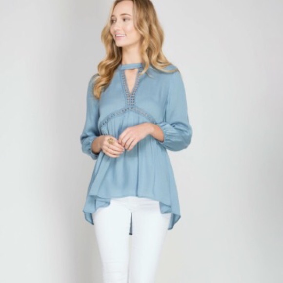 Vintage blue woven 3/4 sleeve blouse - Picture 2 of 5