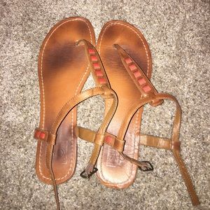 Dice Vita Thong Strap Sandals