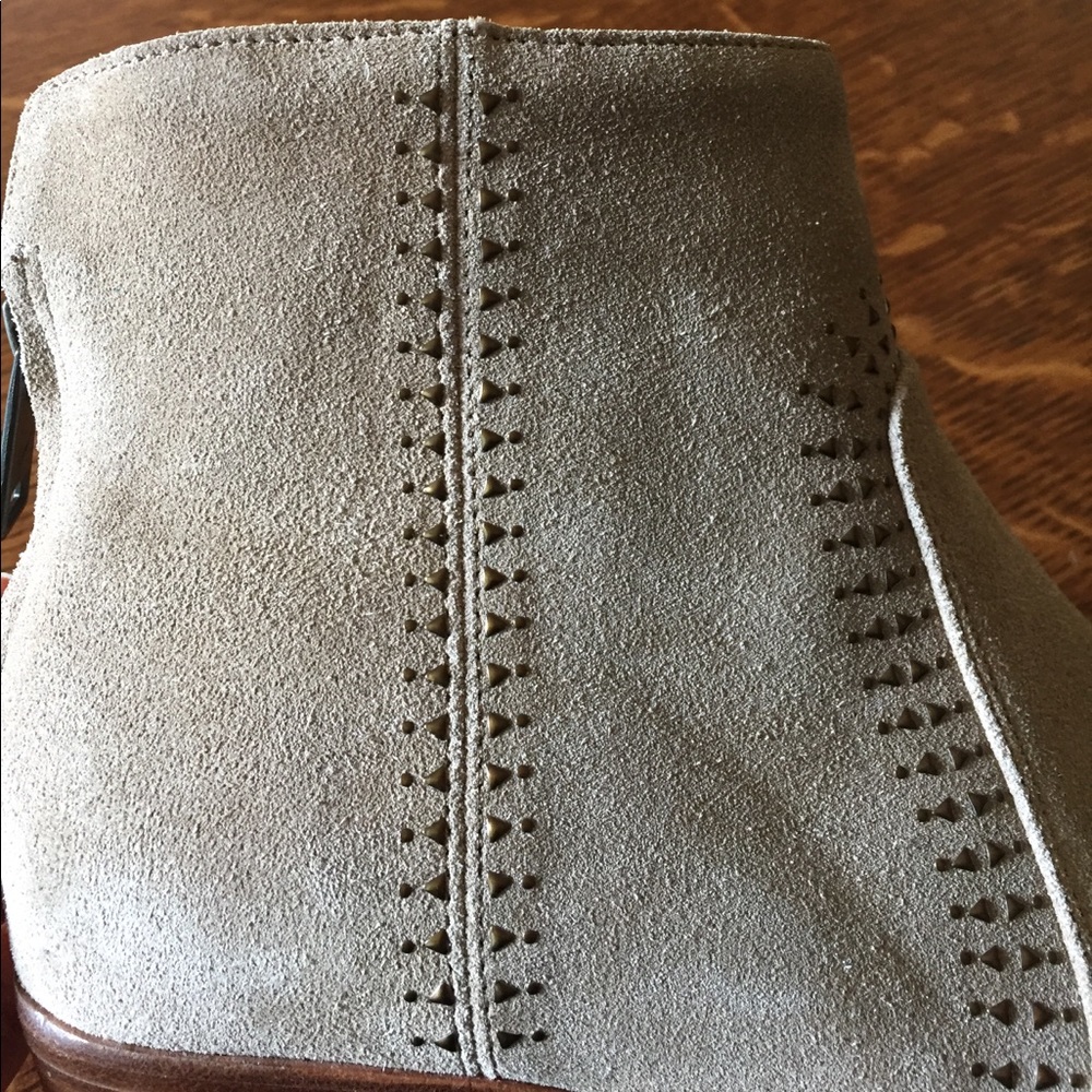 ✨JOIE 'LUCY' EMBELLISHED SUEDE BOOTIES✨ NEW w/box - Picture 5 of 7