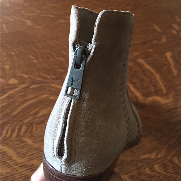 ✨JOIE 'LUCY' EMBELLISHED SUEDE BOOTIES✨ NEW w/box - Picture 4 of 7