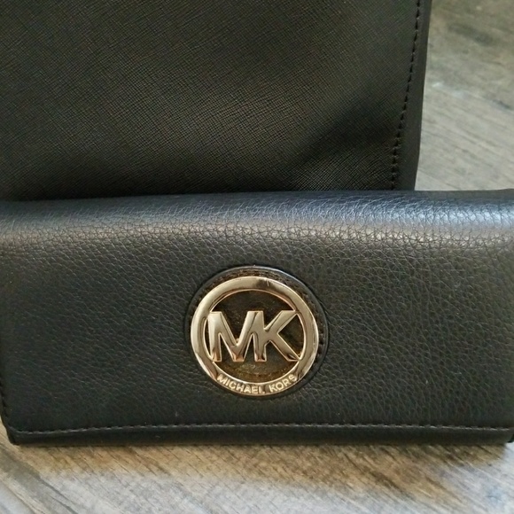 Purse - Picture 3 of 4