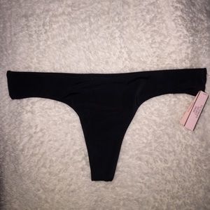 VS thong bikini brand new w tags