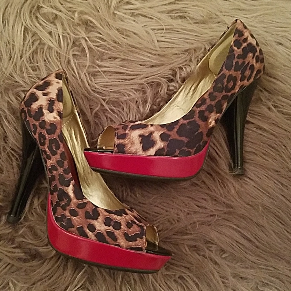Steve Madden Olicia Leopard Satin Heels