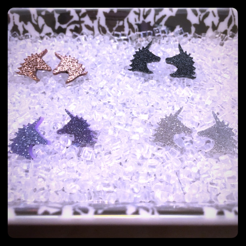 🦄2 for $9 Unicorn Glitter Earrings - Stainless