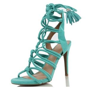 Wild Diva Blue Heels