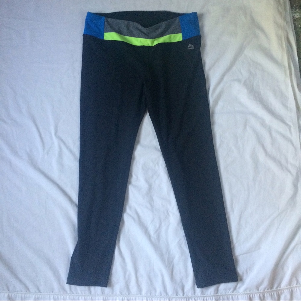 ♻️DONATED♻️ - Yoga/ Exercise Pants