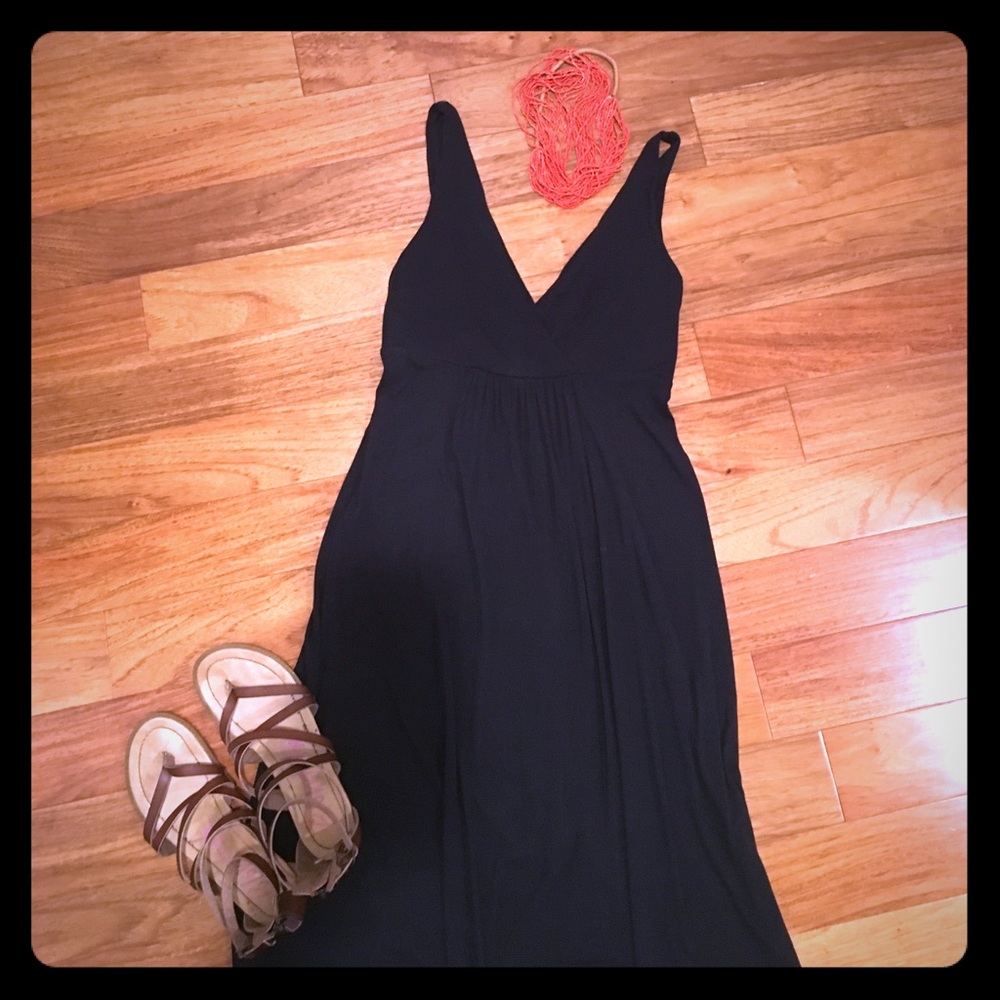 Stunning black maxi dress