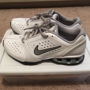 NWOT Nike Reax White Sneakers