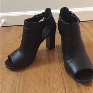 Black peep toe heels