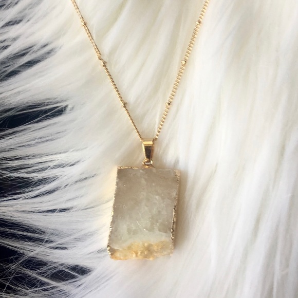 Stone Necklace - Picture 5 of 8