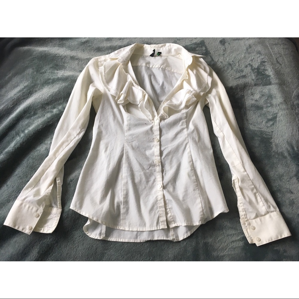 Benetton Button-Down Blouse w/ Ruffle Collar