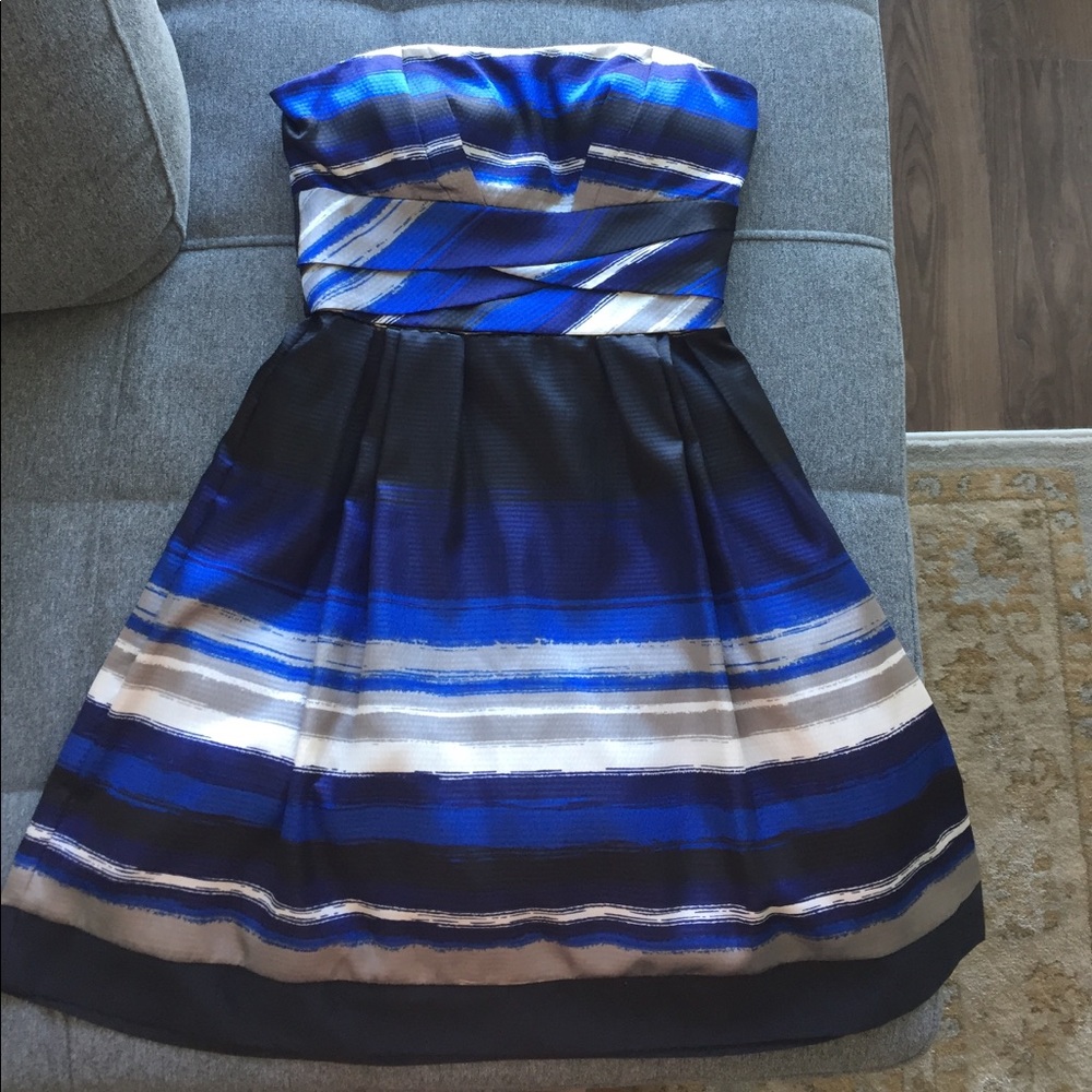 Max & Cleo strapless party dress
