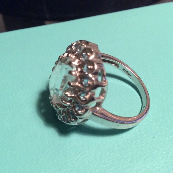 Ring - Picture 4 of 4