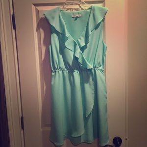 Mint BCBGeneration Dress size Large