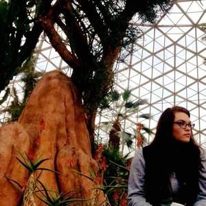 Meet your Posher, Leah