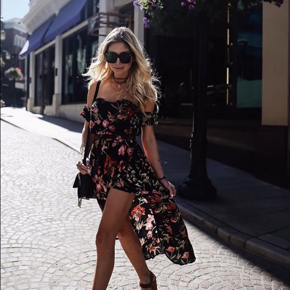 Flowy Off the shoulder Floral Dress with Slit