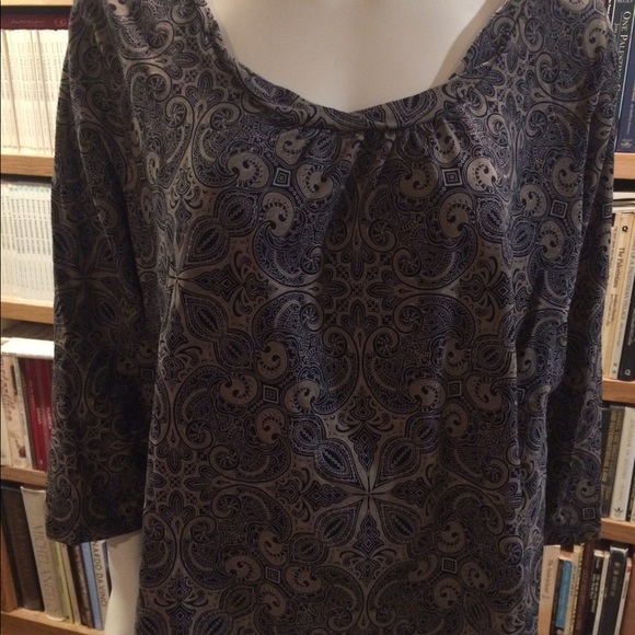 Cute Croft & Barrow Womens Stretch cotton blouse - Picture 2 of 3