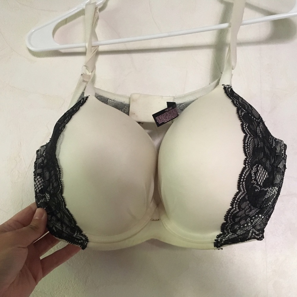 💍 Fabulous Victoria's Secret Bra 💍